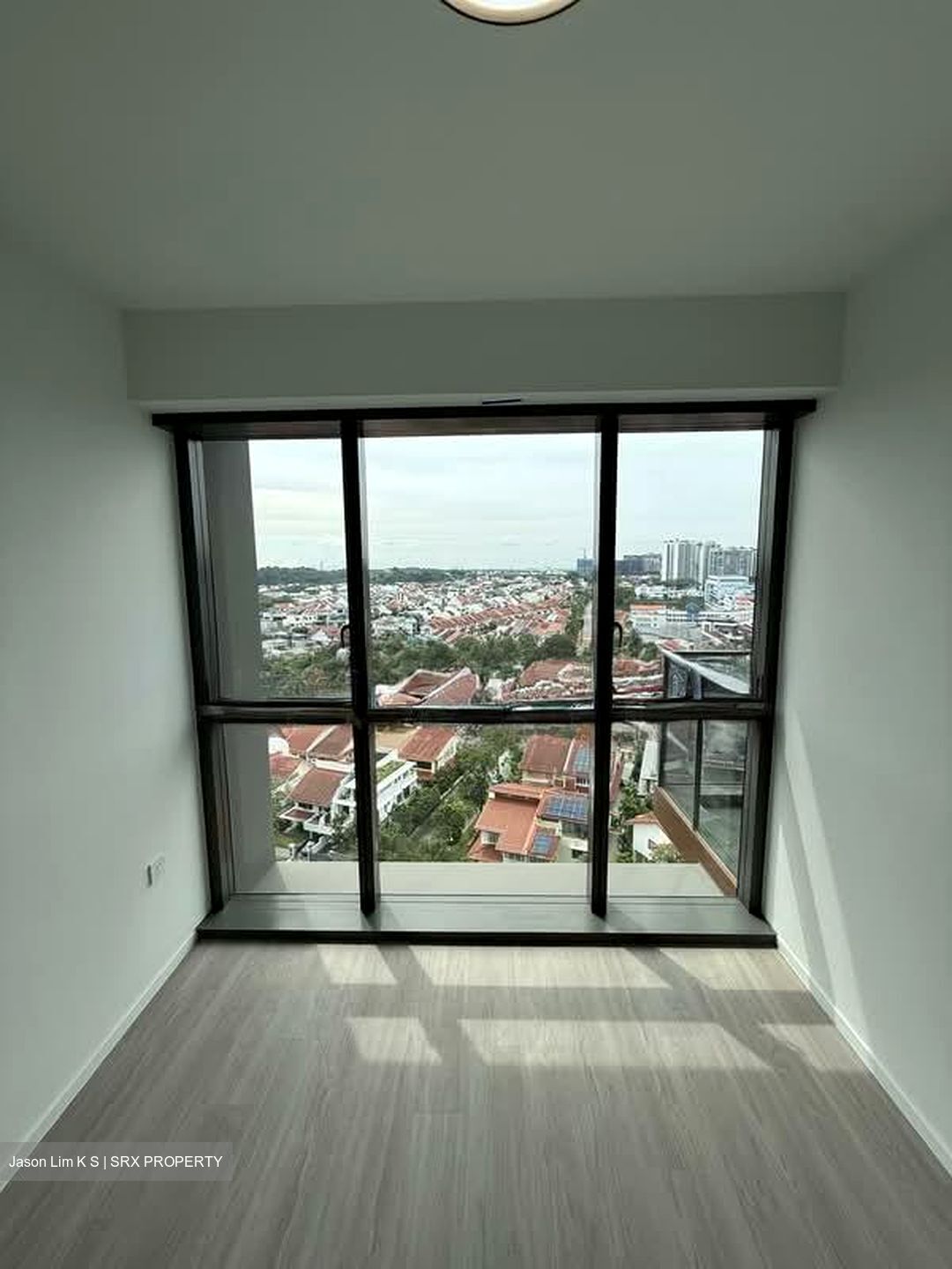 Amo Residence (D20), Apartment #561500471